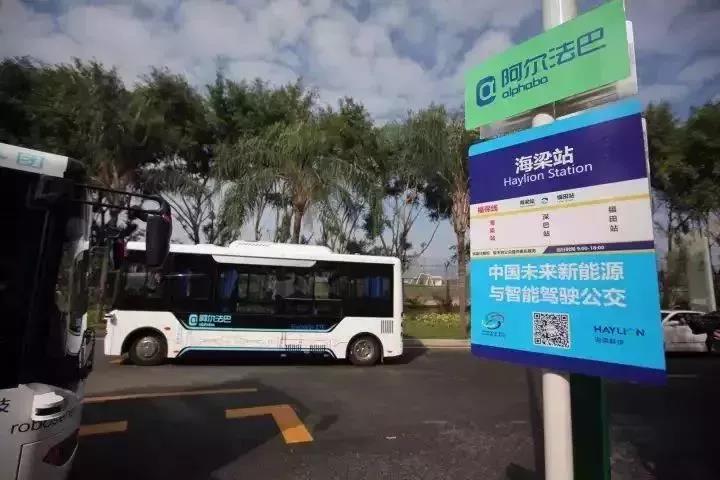 亚洲午夜无码毛片AV久久小说