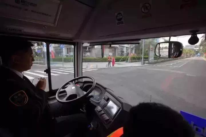 亚洲午夜无码毛片AV久久小说