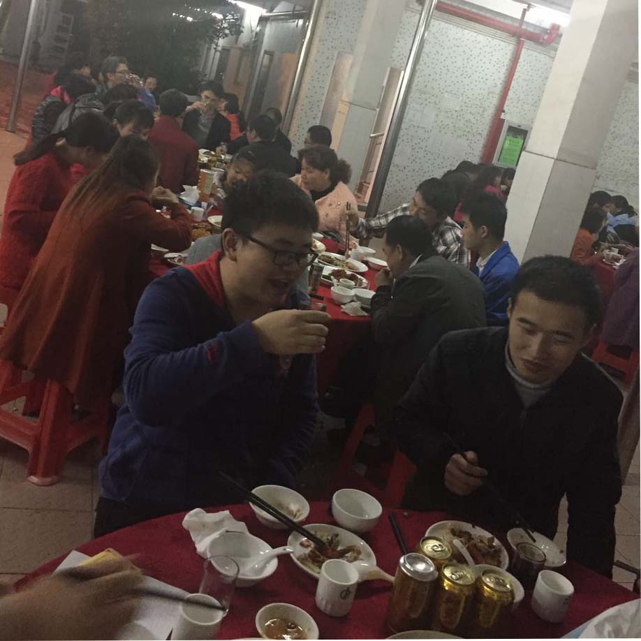 亚洲午夜无码毛片AV久久小说