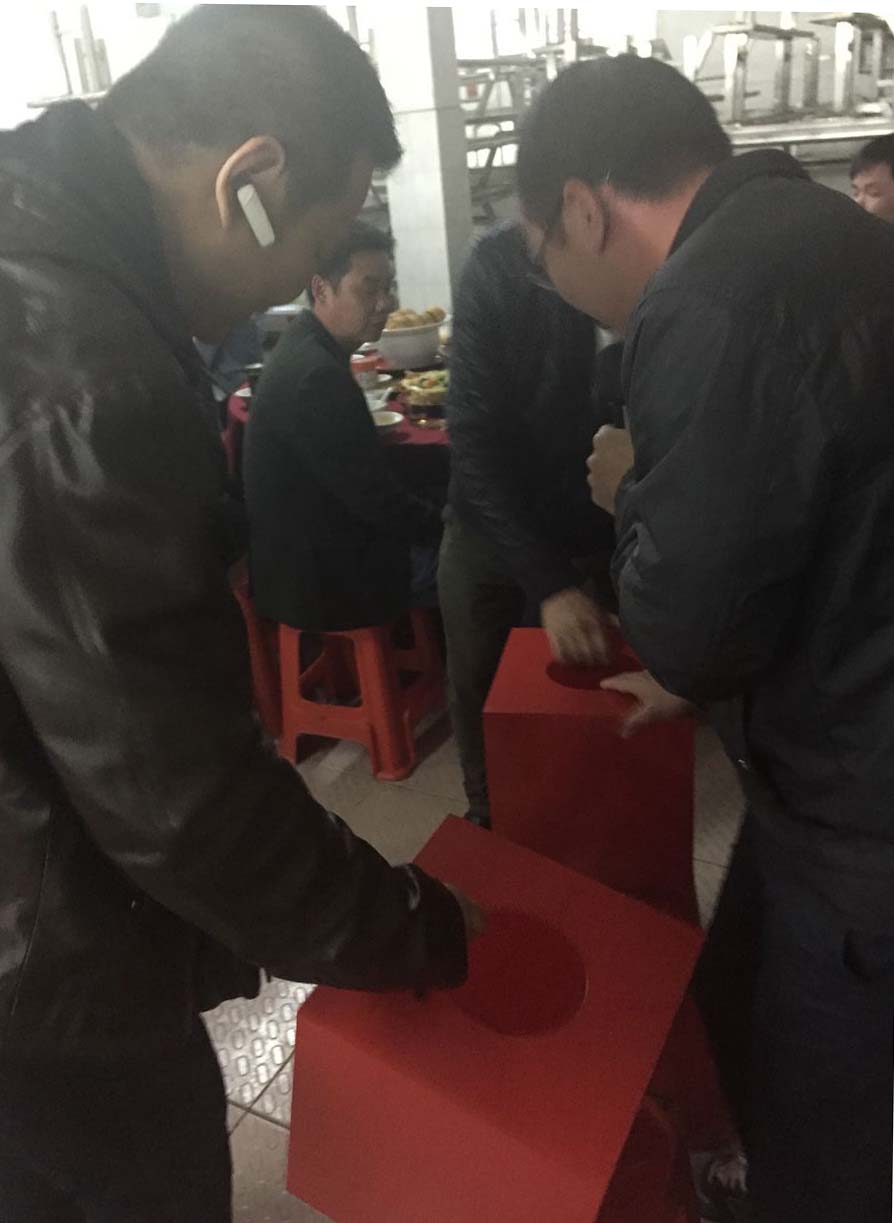 亚洲午夜无码毛片AV久久小说