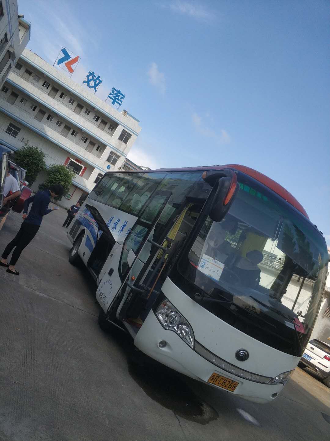 亚洲午夜无码毛片AV久久小说