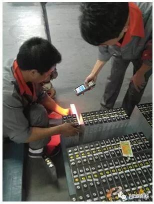 亚洲午夜无码毛片AV久久小说